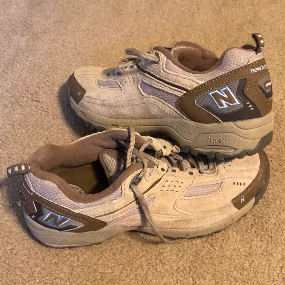 New Balance 643